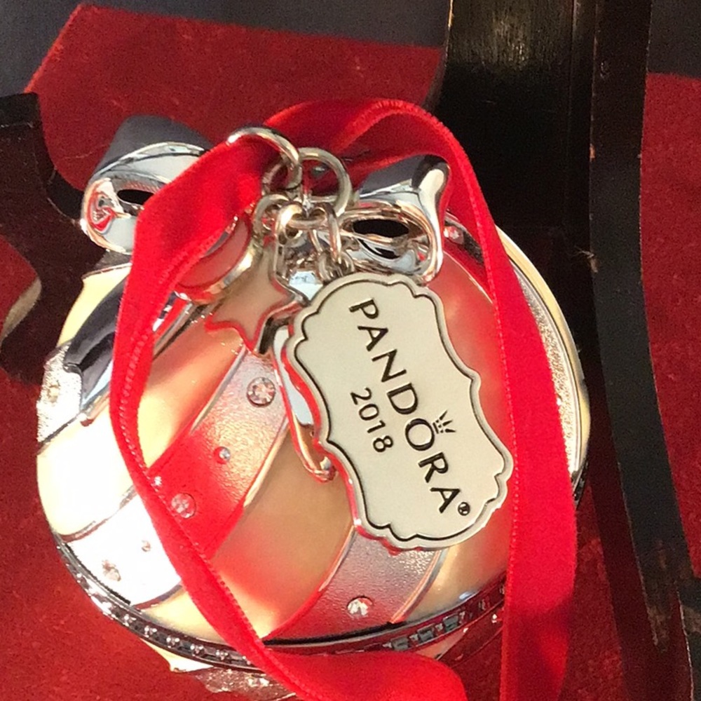 2018 Pandora Radio City Music Hall ornament